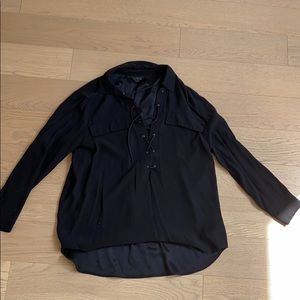 Oversize tue up black blouse